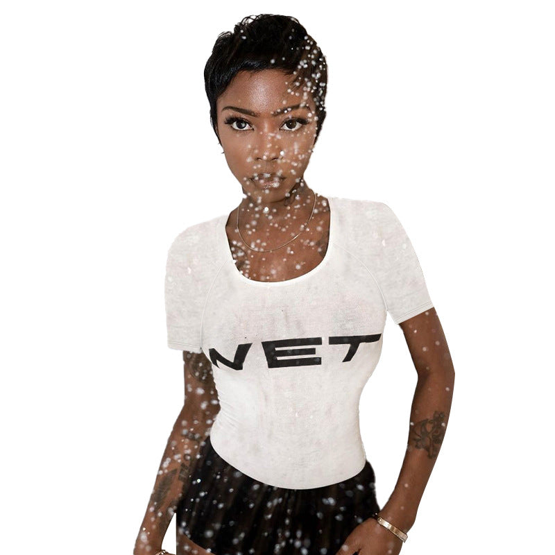 Damen figurbetontes T-Shirt mit modernem Logodruck