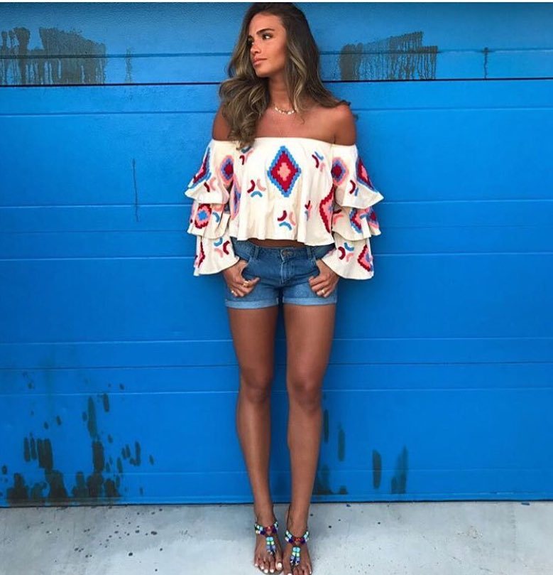 Damen Off-Shoulder Oberteil mit voluminösen Rüschen R&B