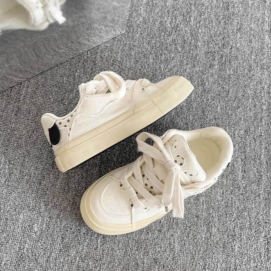 Damen Komfortable Sneakers mit dickem Plateau und verspieltem Schnürsystem