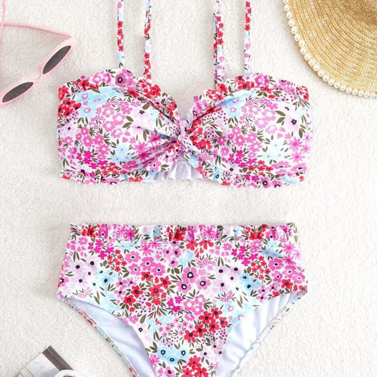 Damen Bikini-Set mit fröhlichem Blumenmuster und gerafftem Bustier R&B