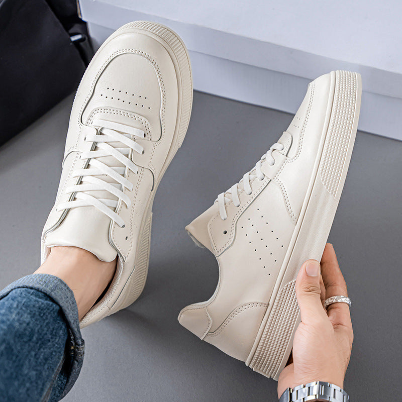Damen Sportliche Sneaker mit bequemem Lederoberteil und rutschfester Sohle R&B