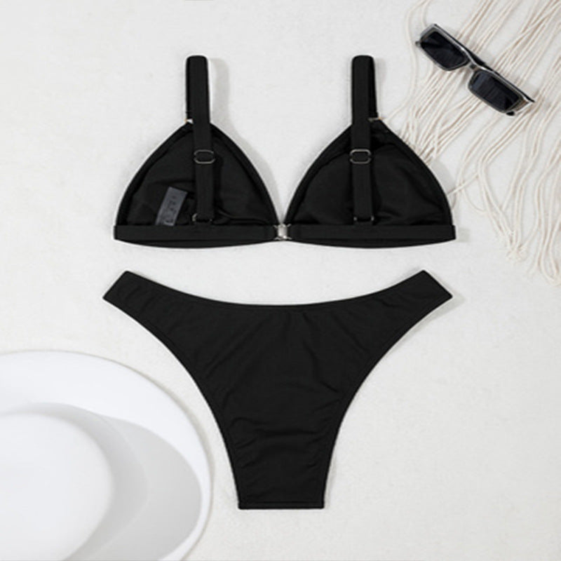 Damen Triangel-Bikini mit eleganter Ringakzent R&B