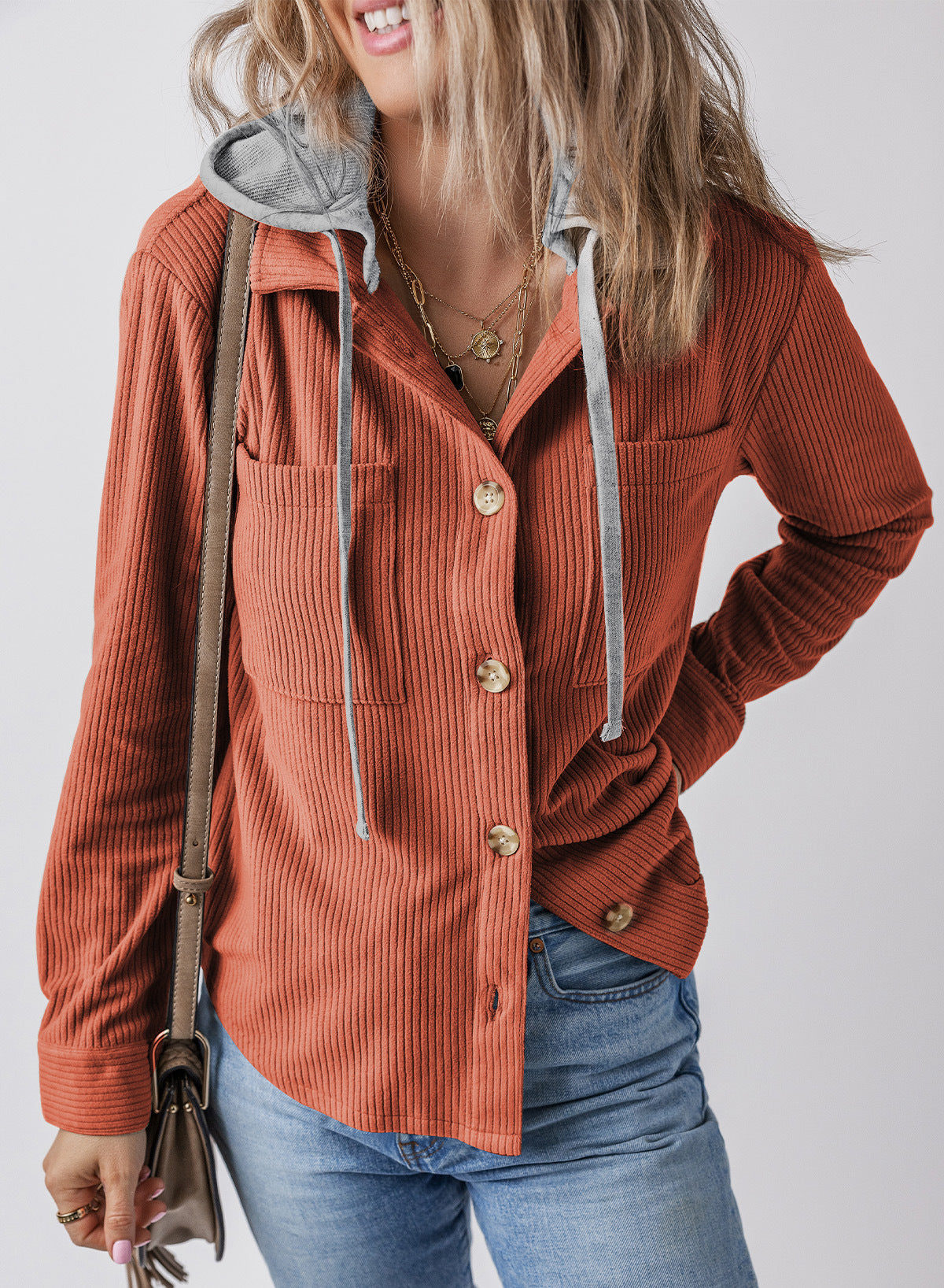 R&B | Revers Knopf Kapuzenjacke