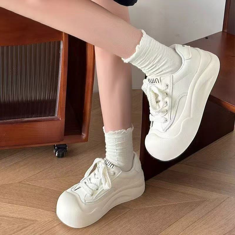 Damen Sportliche Sneakers mit komfortabler Volumen-Sohle R&B