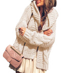 Damen Grobstrickjacke im lässigen Oversized-Stil mit Schalkragen und großen Taschen R&B