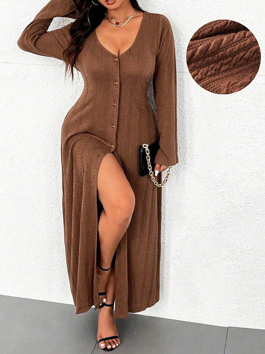 Damen Maxikleid mit innovativem Knopfdesign und tiefem Schlitz R&B