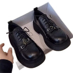 Damen Modische Schnürschuhe mit perforiertem Design und robustem Plateau-Heel R&B