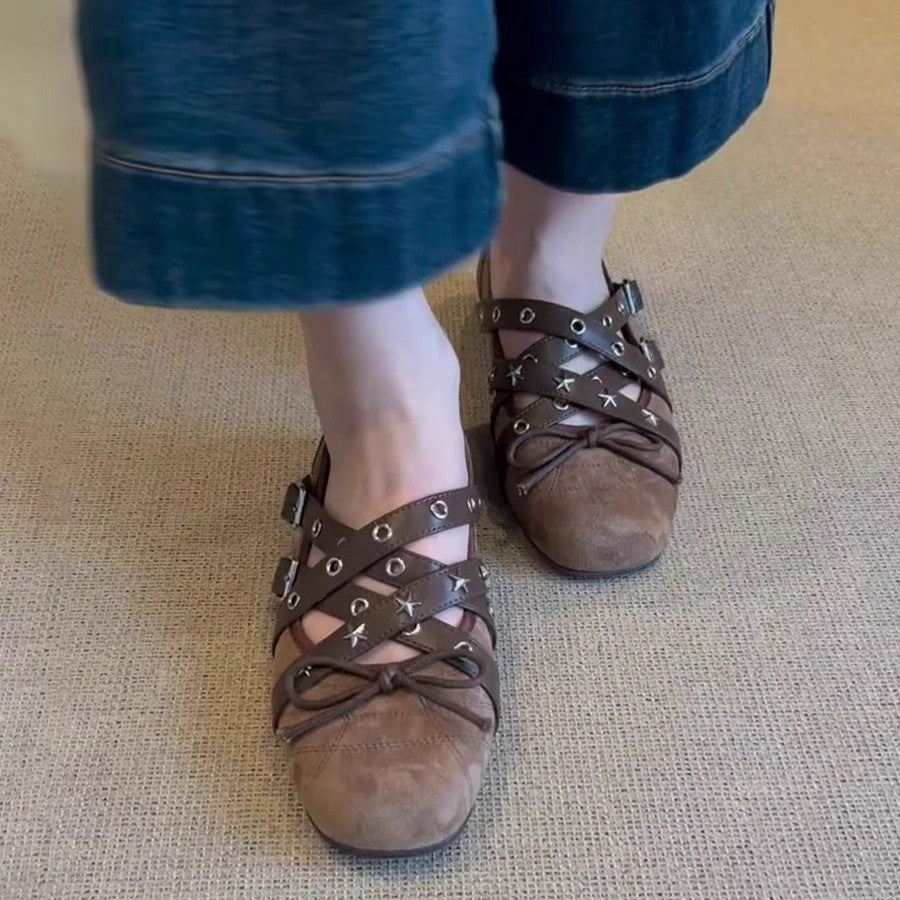 Damen Ballerinas mit modernem Schnürdesign und stilvollen Metallakzenten R&B