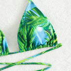 Damen Triangel-Bikini mit verspieltem Schnürdesign