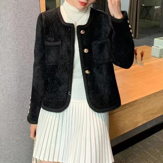 Damen Elegante Strickjacke mit goldenen Knöpfen und feiner Struktur R&B