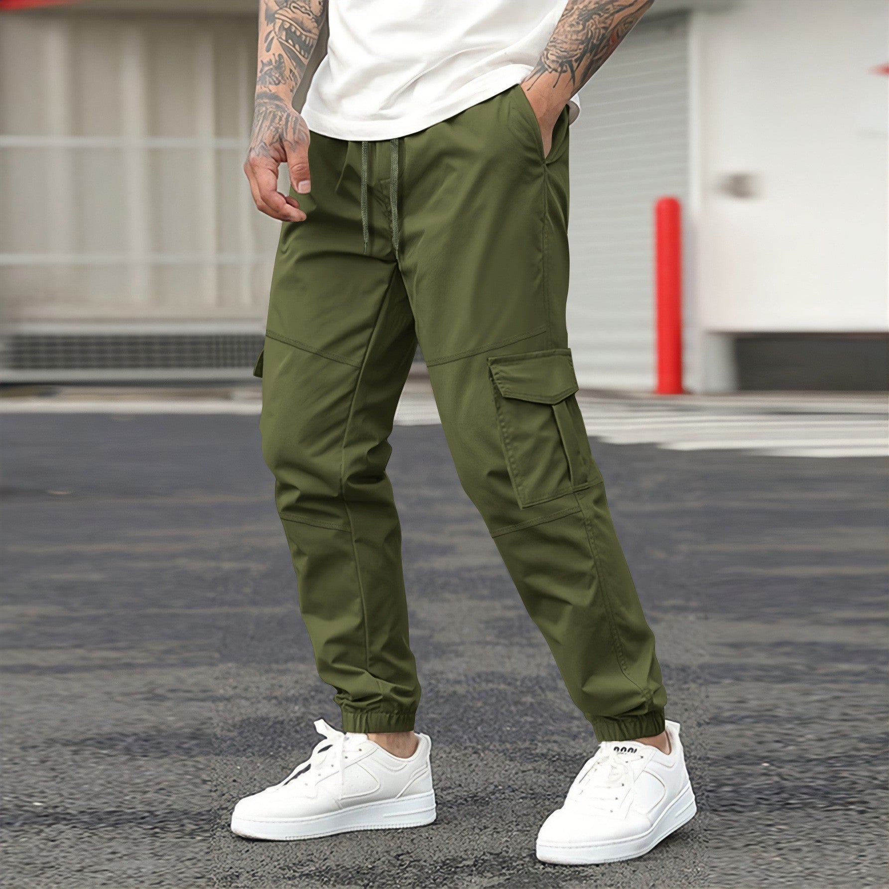 Herren Cargo-Jogginghose mit elastischem Bund und praktischen Cargotaschen R&B