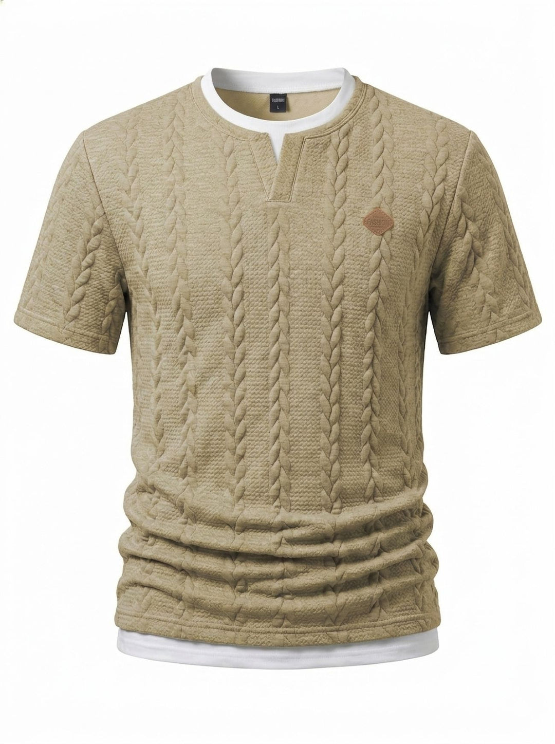 Herren nan texturiertes Kurzarmshirt mit geprägter Zopfstruktur, V‑Einsatz am Rundhals und Lagenlook R&B