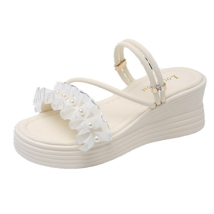 Damen Wedge-Sandalen mit Rüschen und Perlenverzierung R&B