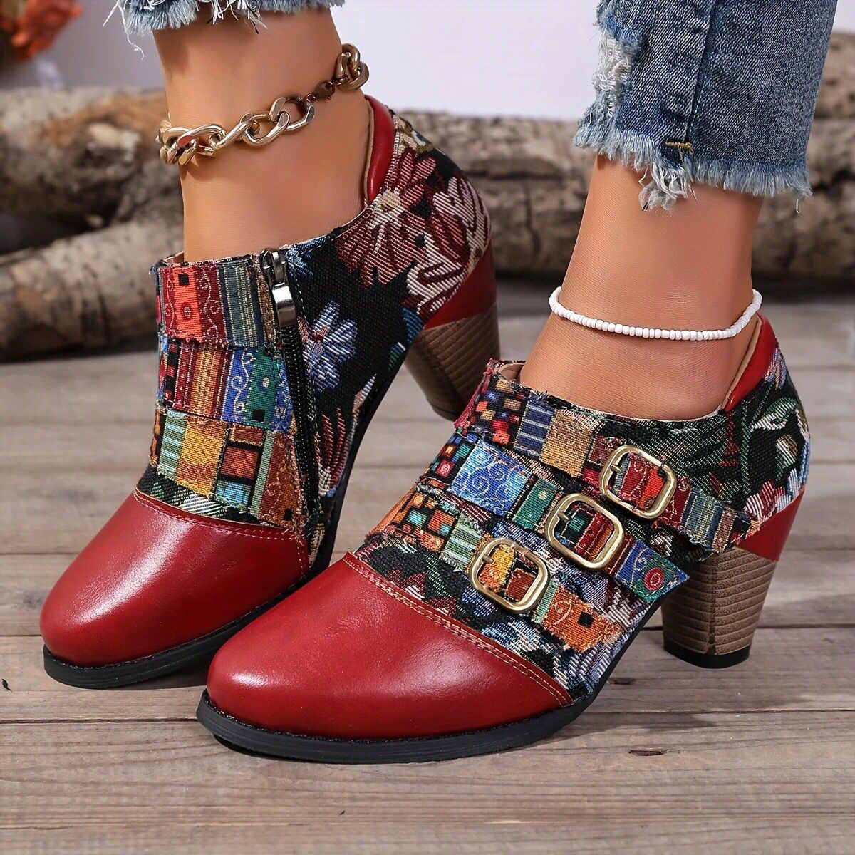Damen Schuhwerk mit floralem Design und robustem Blockabsatz R&B