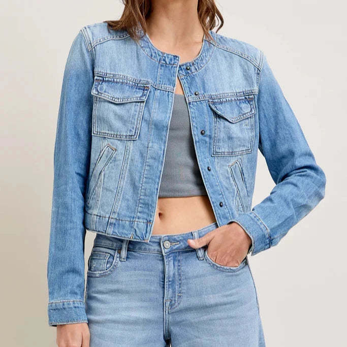 Damen Denim-Jeansjacke mit lässiger Passform und modernen Details R&B