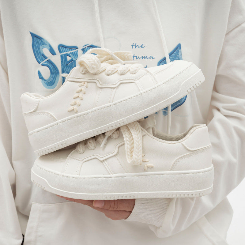 Damen Sneakers mit innovativem Schnürsystem und sportlichem Design