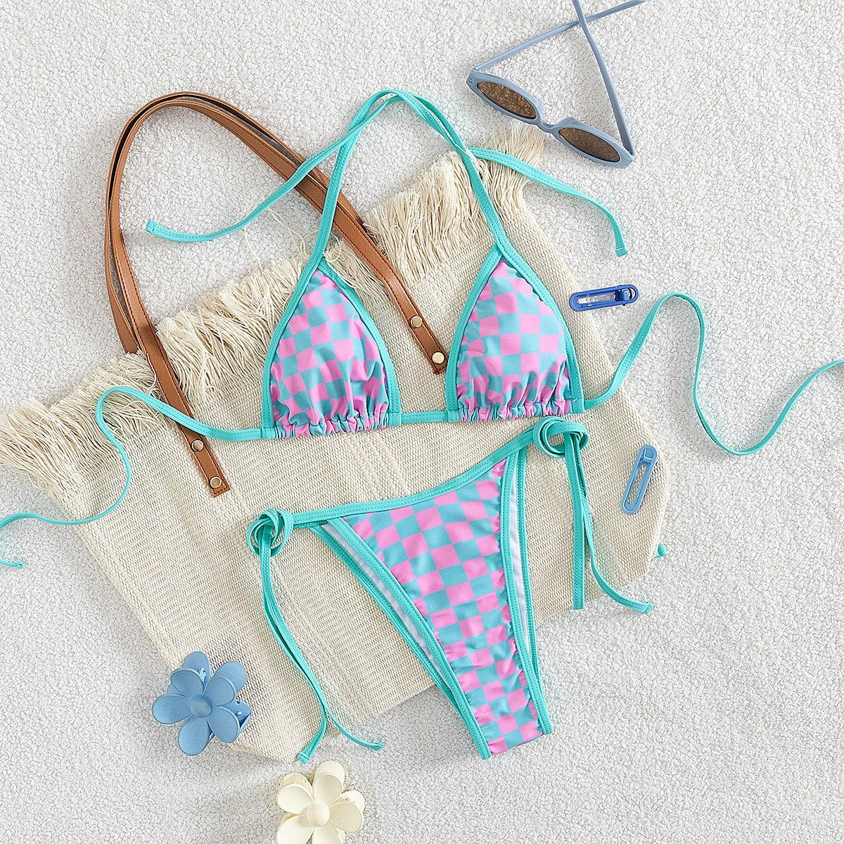 Damen Triangel-Bikini mit Karomuster und raffinierten Bindändern
