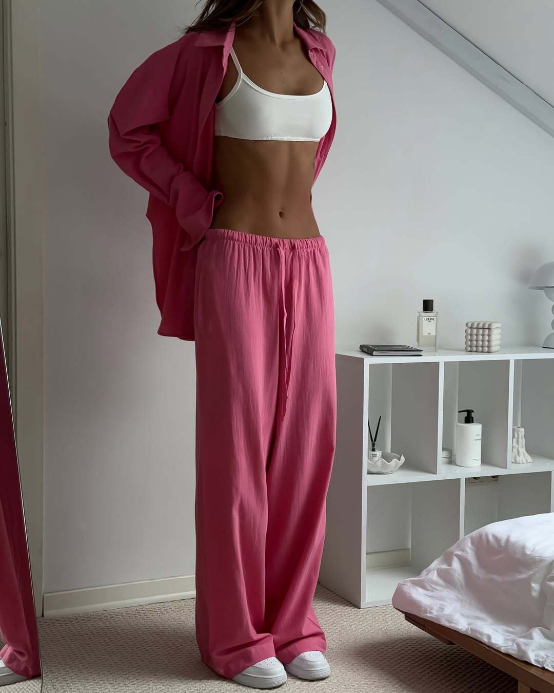 Damen lässiges Freizeit-Set aus leichtem Stoff mit weiten Hosen und lockerer Bluse R&B