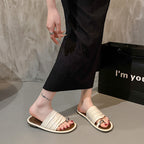 Damen Modische Slipper mit komfortablem Fußbett und glänzendem Obermaterial R&B