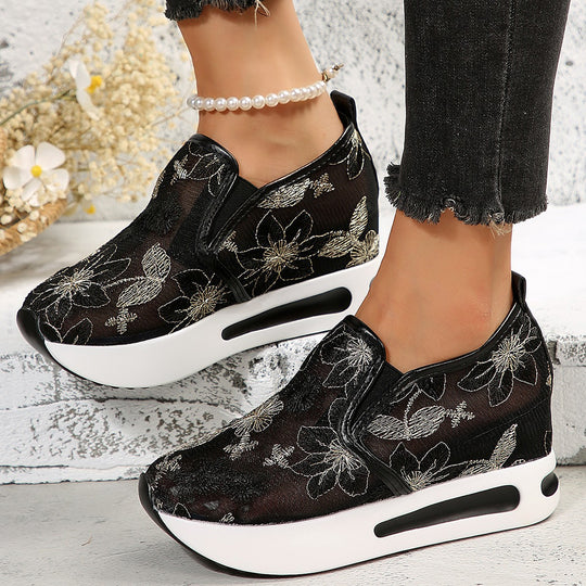 Damen Slip-On Sneakers mit floralem und atmungsaktivem Obermaterial R&B
