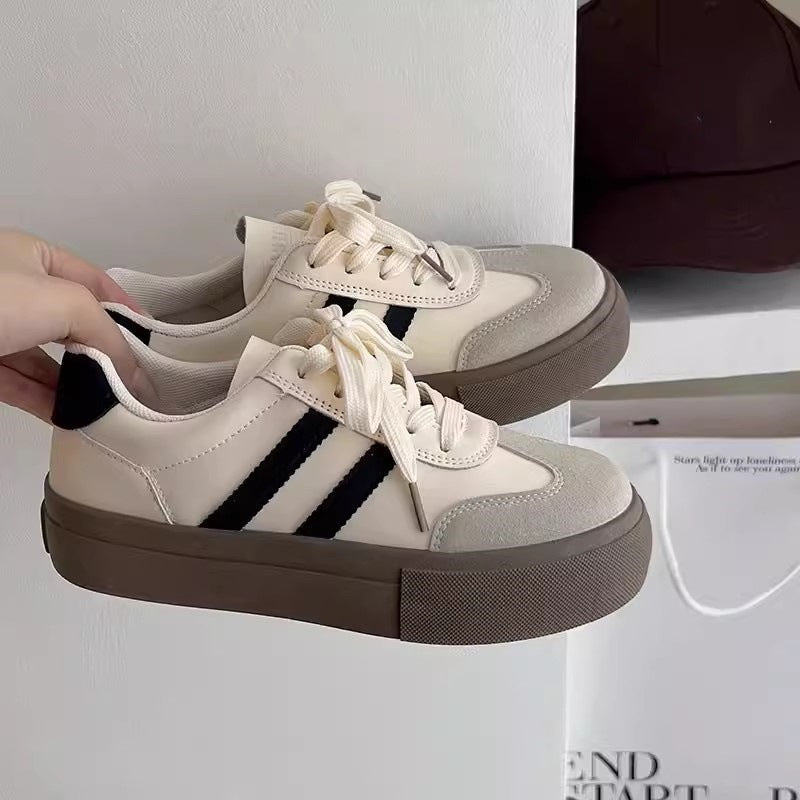 Damen Plattform Sneakers mit sportlichem Design und rutschfester Sohle R&B