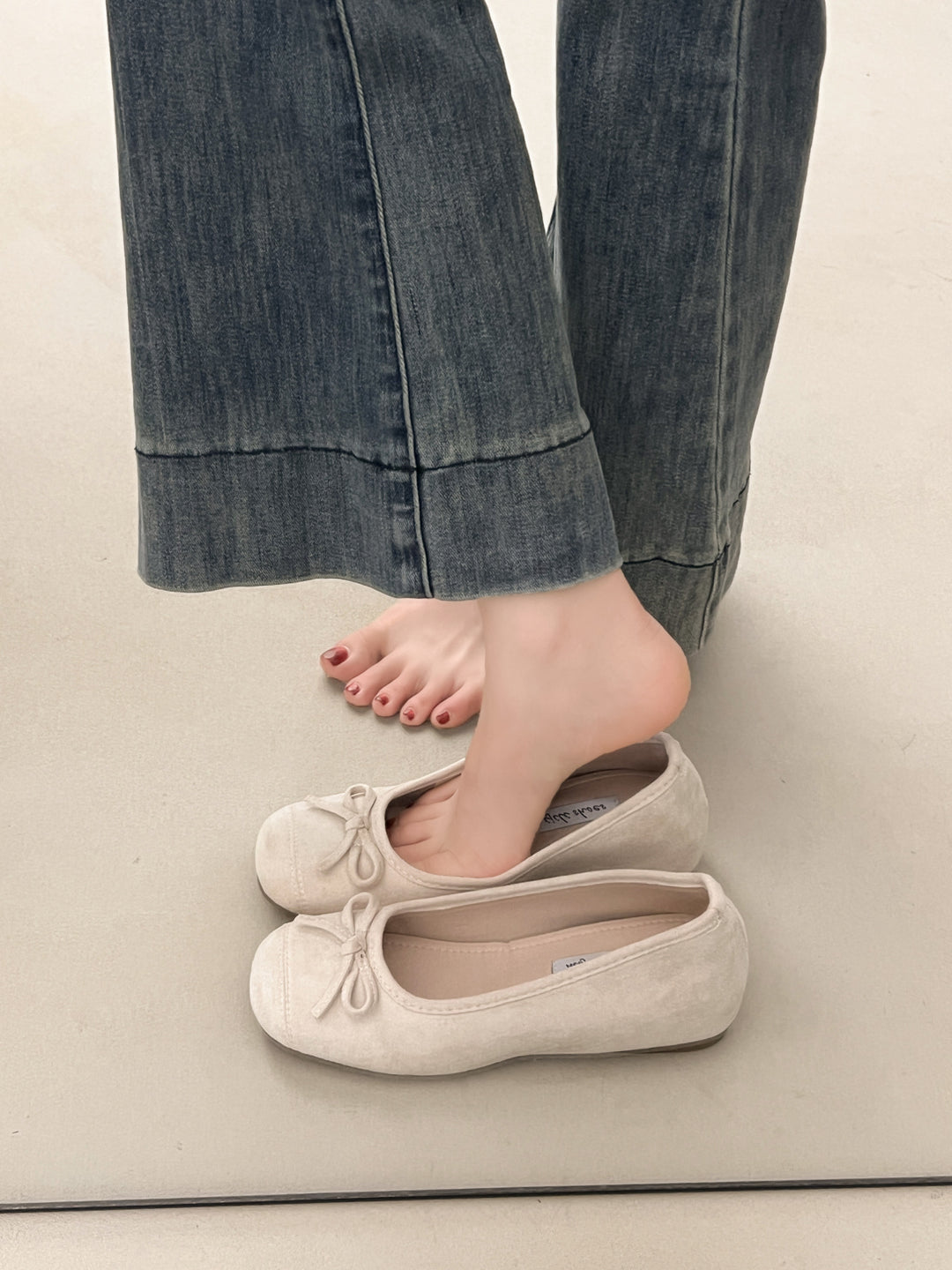 Damen Ballerinas mit zarter Schleifenapplikation und weichem Veloursleder R&B