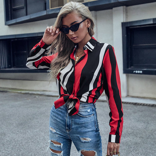 Damen Bluse im modernen Wellenmuster mit knöpfbarer Front und langen Ärmeln R&B