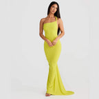 Damen Elegant geschnittenes Abendkleid mit schulterfreiem Design und raffinierten Drapierungen R&B