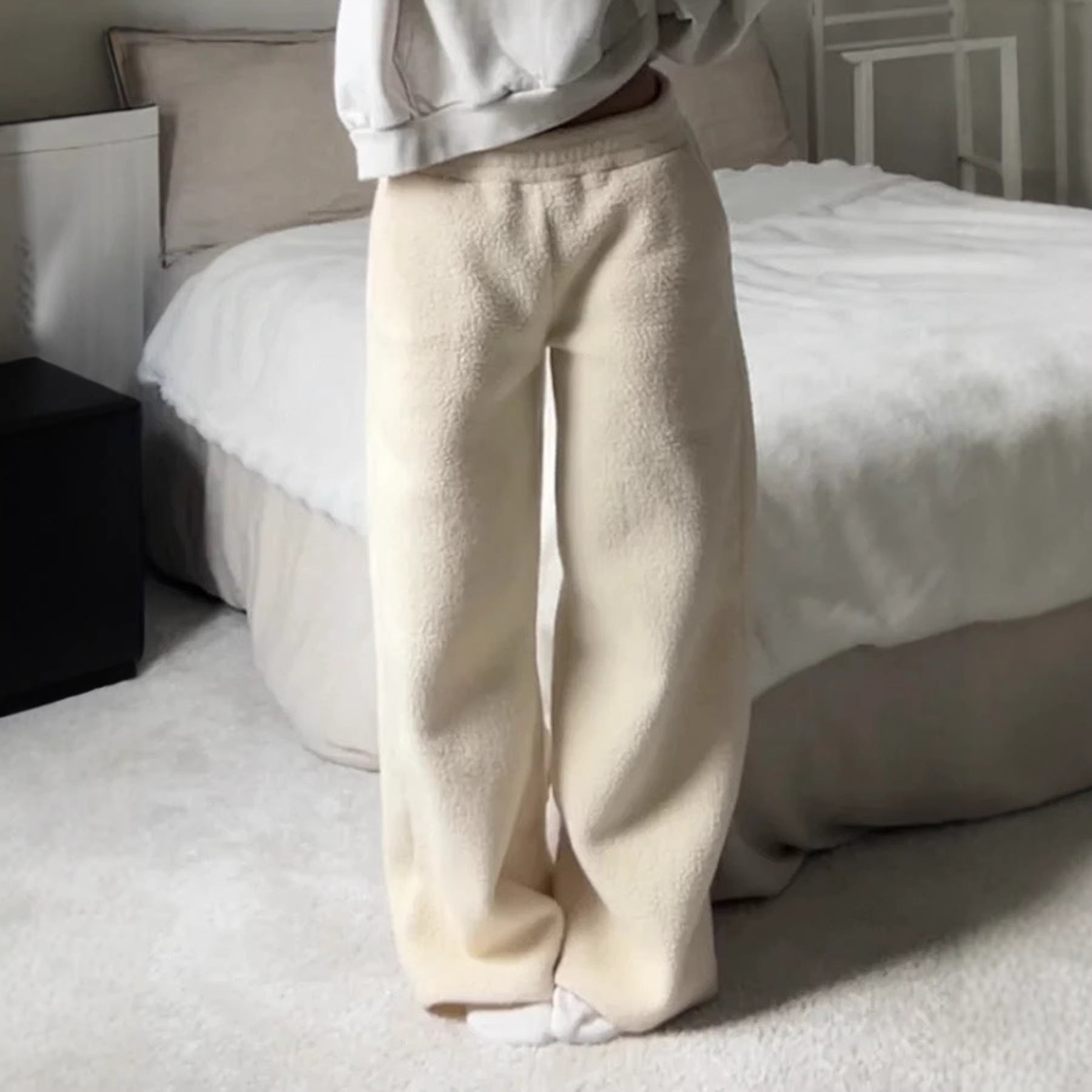 Damen Flauschige Jogginghose mit elastischem Bund und Seitennahttaschen R&B