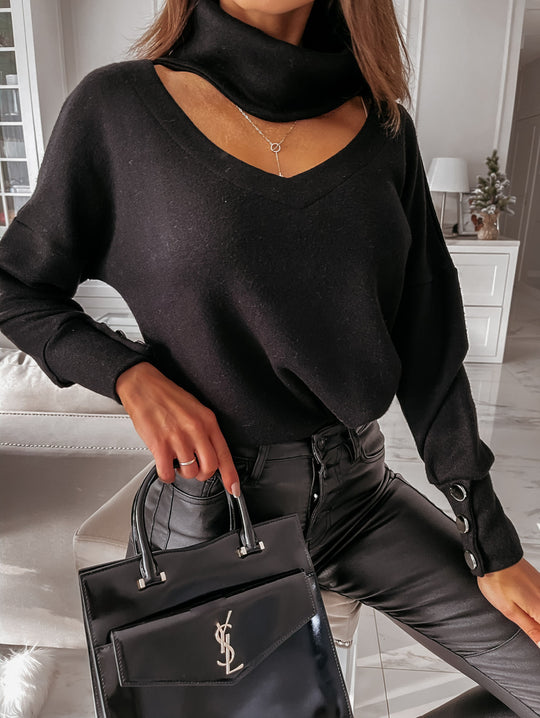 Damen Glamouröser Strickpullover mit angeschnittenem Rollkragen und schicken Knopfdetails R&B