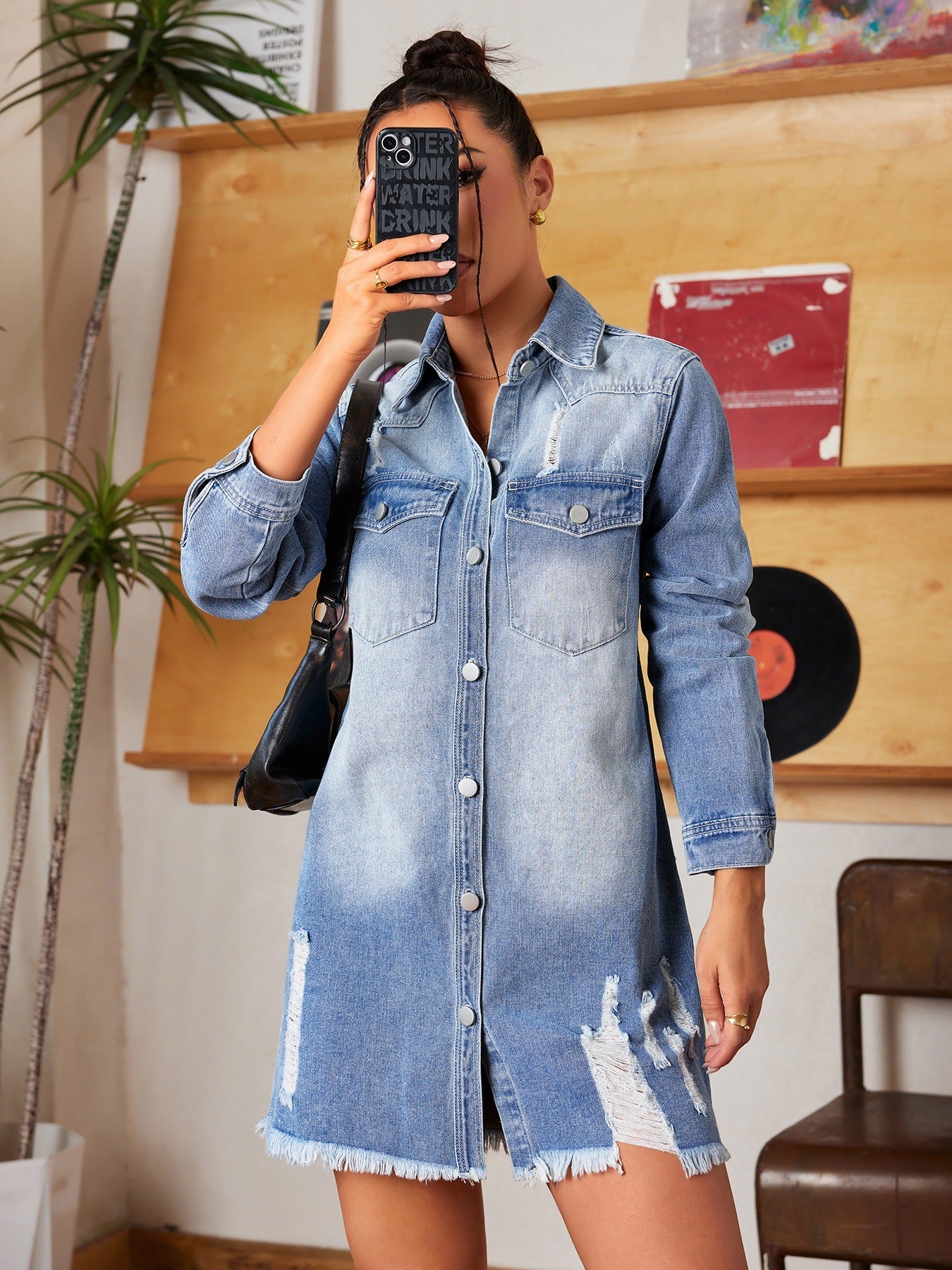 R&B | Zerrissene Jeansjacke für Frauen - Stylisch und Lässig