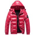 Herren glänzende Winterjacke mit isolierender Kapuze und modernen Steppdetails