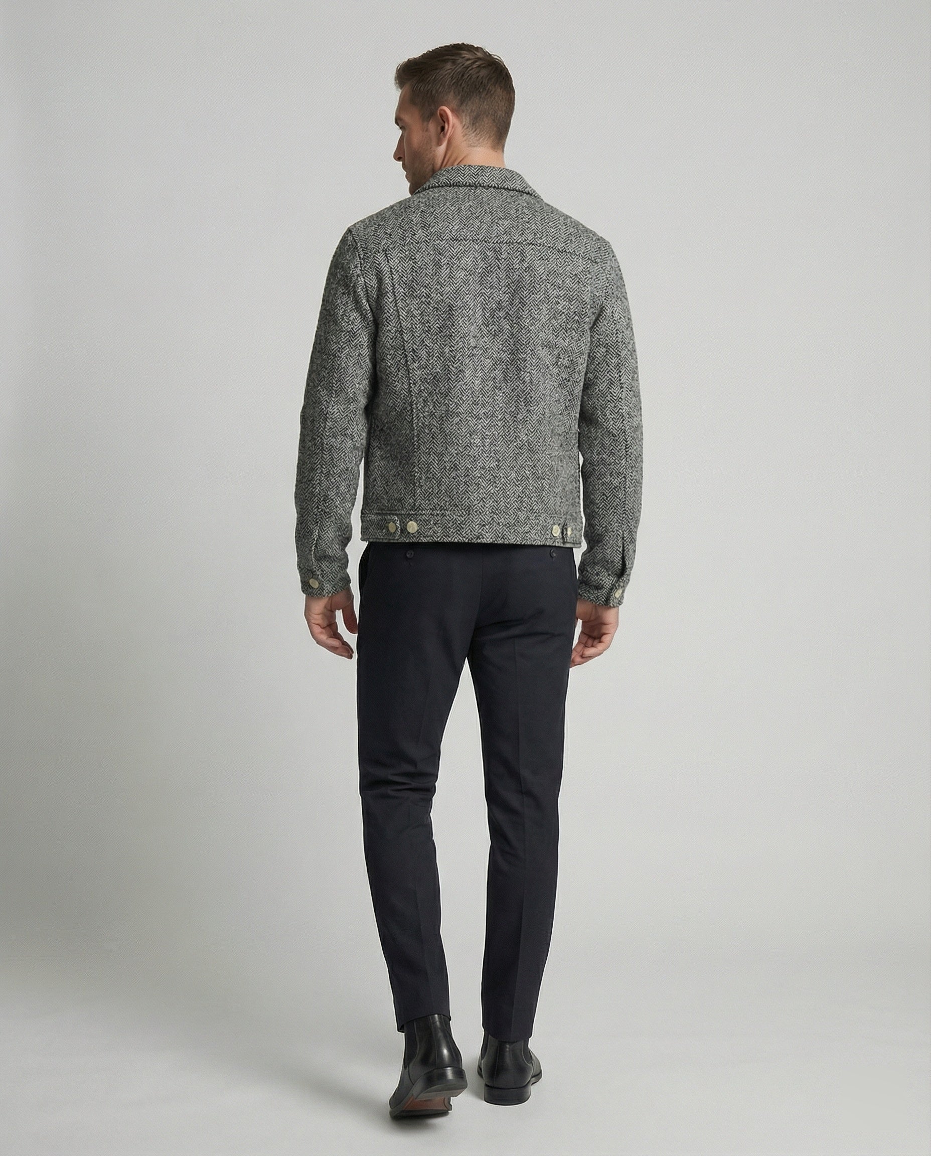 Herren kurzer Bouclé Blouson mit kastiger Silhouette Pattentaschen und Rippbündchen R&B
