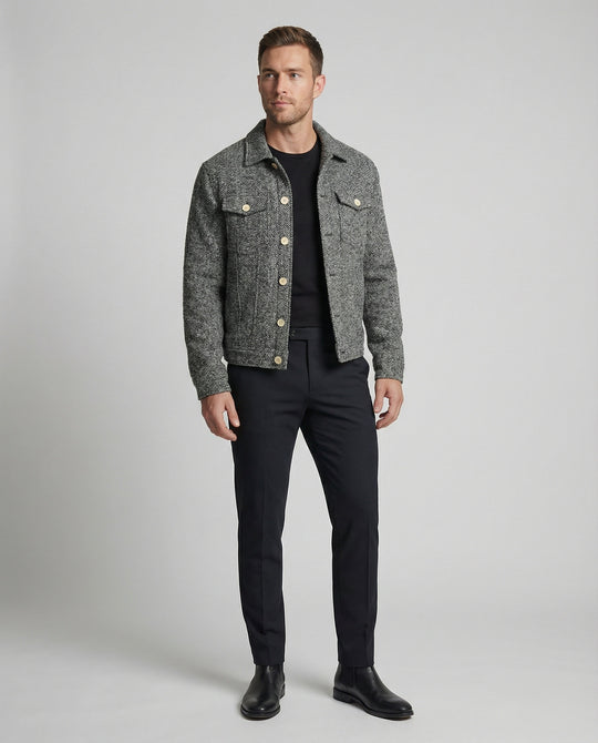 Herren kurzer Bouclé Blouson mit kastiger Silhouette Pattentaschen und Rippbündchen R&B