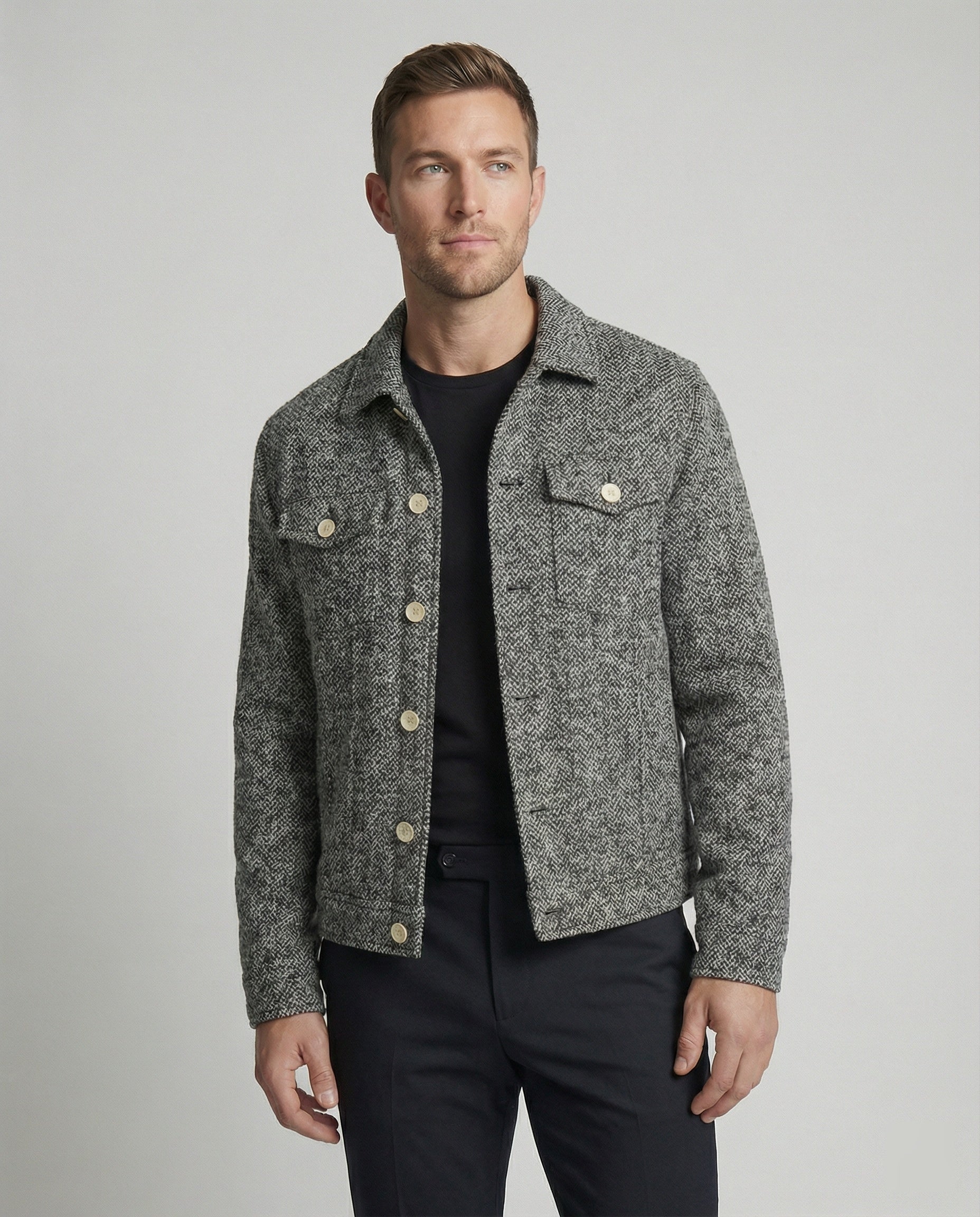 Herren kurzer Bouclé Blouson mit kastiger Silhouette Pattentaschen und Rippbündchen R&B
