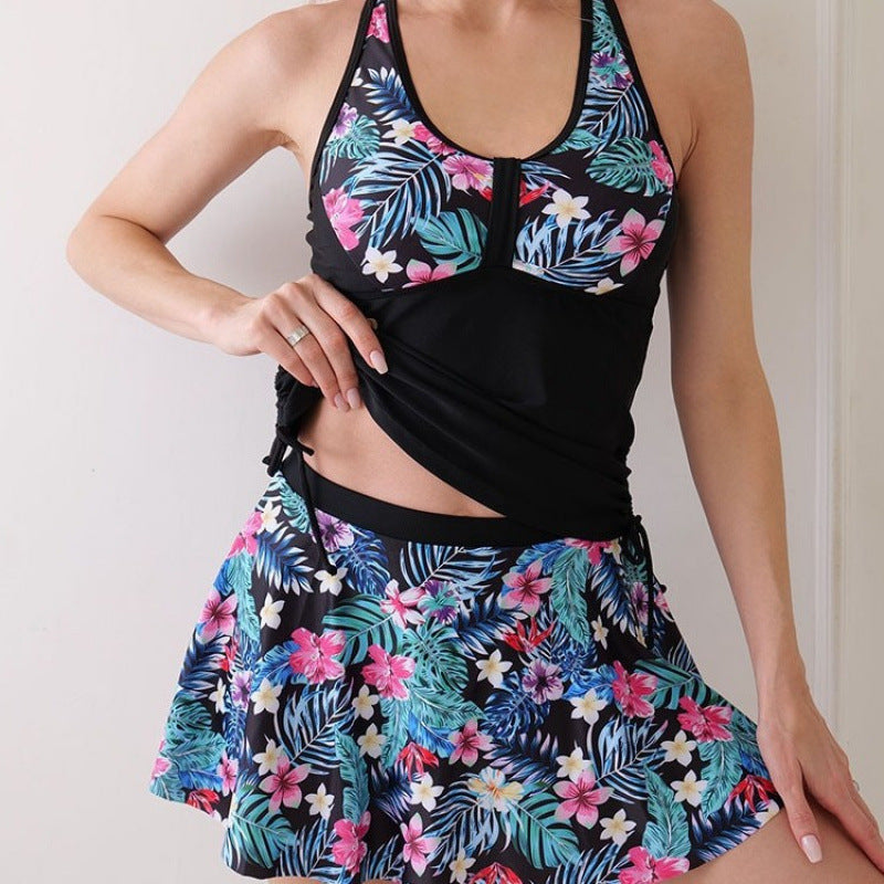 Damen Tankini mit floralem Oberteil und elegantem Rock R&B