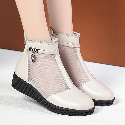 Damen Stiefeletten mit transparentem Mesh-Einsatz und modischem Schmuckdetail R&B