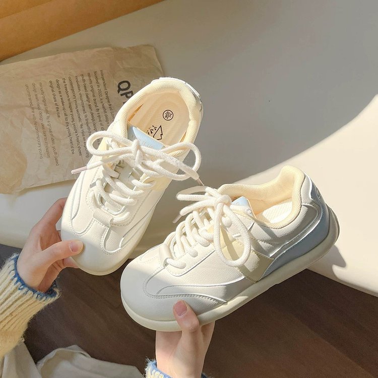 Damen Sportliche Sneakers mit hochwertiger Softshell-Oberfläche und bequemer Dämpfung R&B