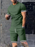 Herren nan sportliches Lounge-Set aus hochwertiger Baumwollmischung mit körpernahem Kurzarmshirt und Kordel-Shorts mit kontrastierenden Bündchen R&B