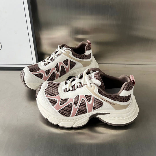 Damen Performance Sneakers mit innovativer Mesh-Oberfläche und dämpfendem Fußbett R&B