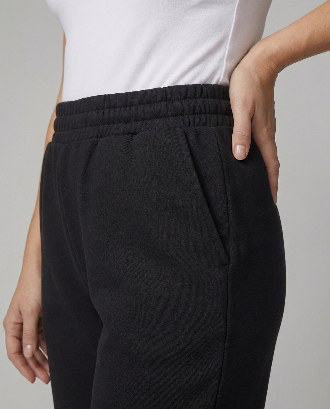 Damen Jogginghose mit elastischem Bund und praktischen Taschen R&B