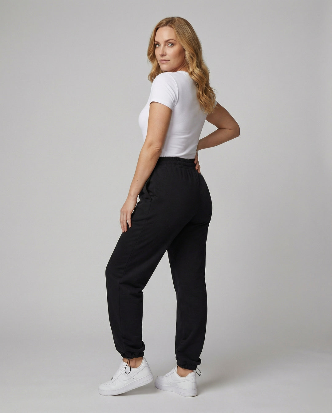 Damen Jogginghose mit elastischem Bund und praktischen Taschen R&B