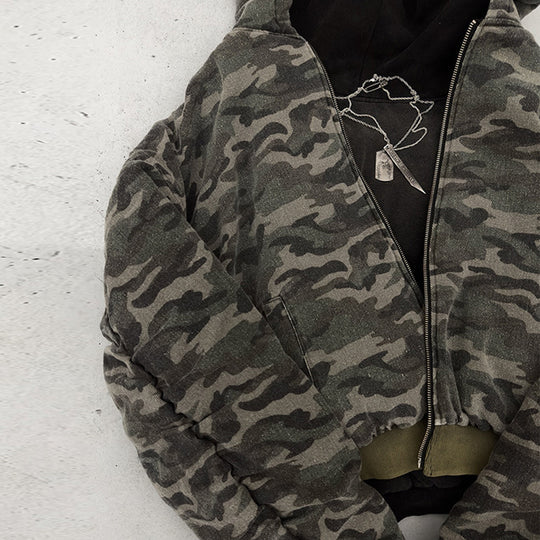 Herren nan kurz geschnittene Camouflage Kapuzenjacke im Bomberstil mit Teddyfutter und Zweiwege-Reißverschluss R&B