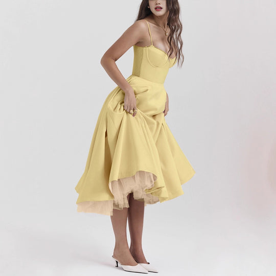 Damen nan Bustierkleid mit geformtem Mieder, weichem Tellerrock, integriertem Tüll-Unterzug und Eingrifftaschen R&B