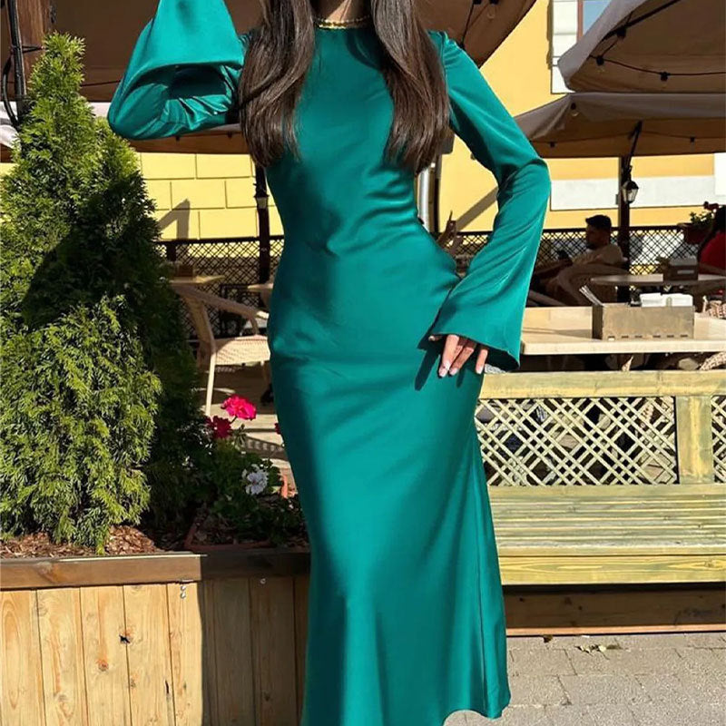 Damen Elegantes Maxikleid mit schmeichelndem Schnitt und ausgestellten Ärmeln R&B
