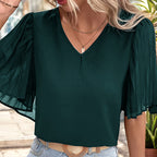 Damen Kurzarm Bluse mit plissierten Ärmeln und V-Ausschnitt R&B