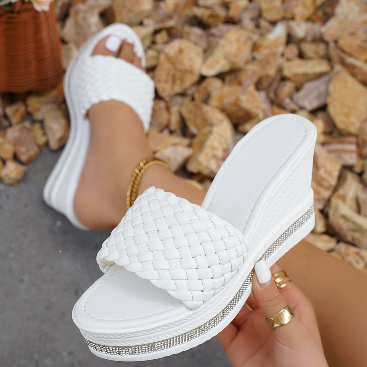 Damen Wedge-Pantoletten mit offener Zehenpartie und glitzerndem Akzent R&B