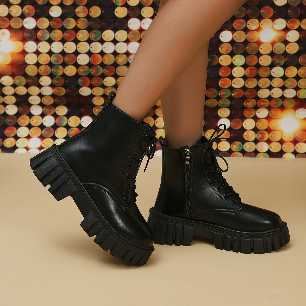 Damen Chunky Boots mit robustem Profil und praktischem Reißverschluss R&B