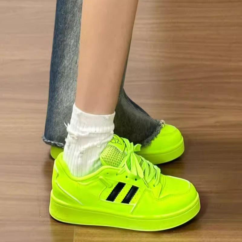 Damen Trendige Sneakers mit reflektierenden Akzenten und dämpfender Sohle