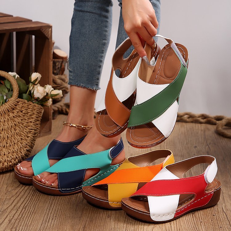 Damen Komfortable Riemensandalen mit elegantem Kreuzbanddesign R&B